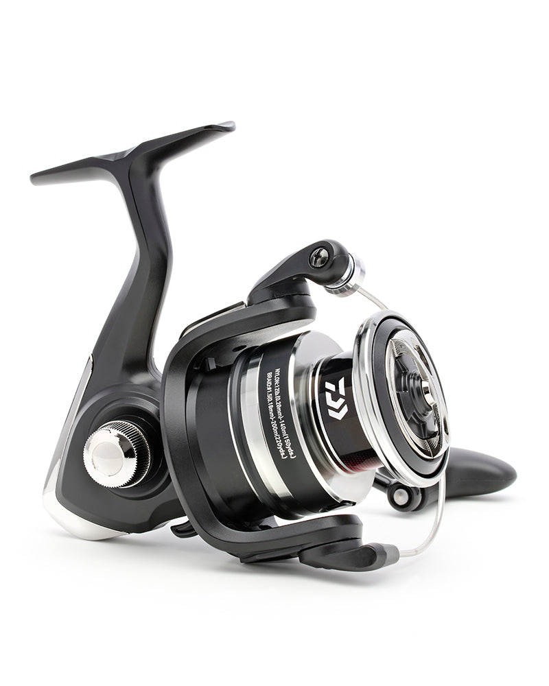 Daiwa 25 RZ reel, spool skirt printed with the mono and J-Braid line capacities