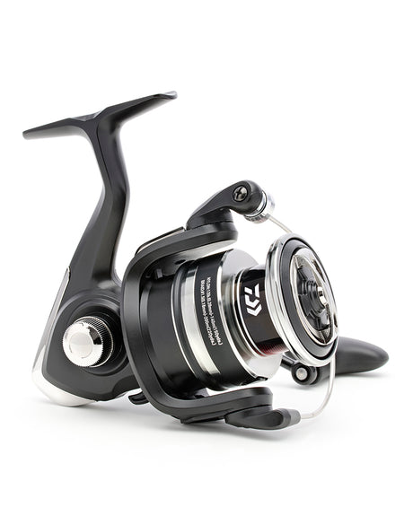 Daiwa 25 RZ reel, spool skirt printed with the mono and J-Braid line capacities