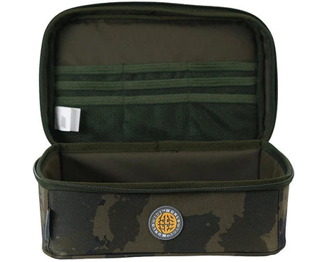 Solar Worldwide Tackle Station