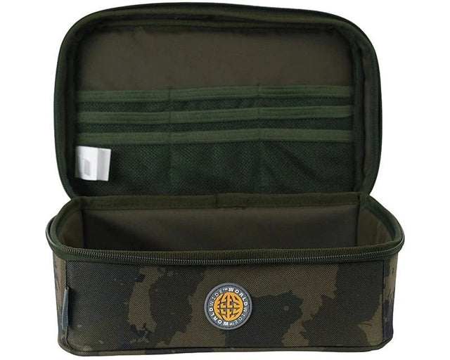 Solar Worldwide Tackle Station